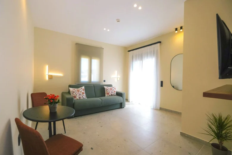 Apartment 203 3
