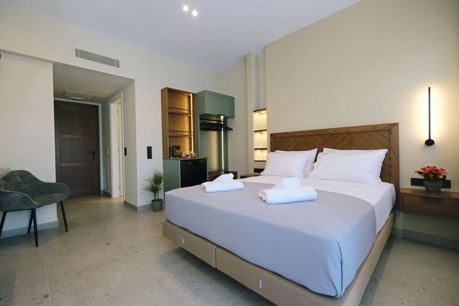 Room 204
