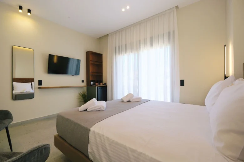 room 104 3